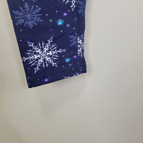 Dren Designs Let‎ It Snow Leggings One Size Fits All - Picture 4 of 7
